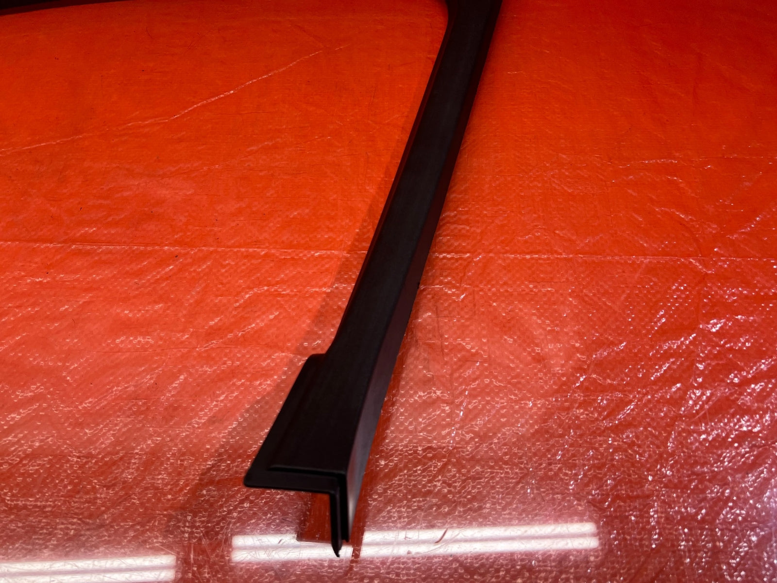 09 12 ACURA TSX   PASSENGER RIGHT FRONT   INTERIOR DOOR WINDOW TRIM   OEM #1684