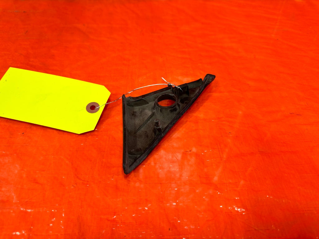 88 91 HONDA CRX   INTERIOR MIRROR TRIM COVER PLASTIC GARNISH LEFT SIDE OEM 2775