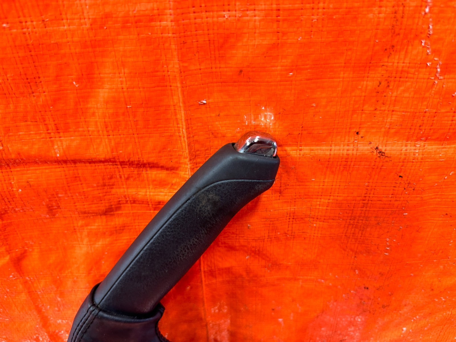 04 08 ACURA TSX   EMERGENCY / PARKING BRAKE HANDLE GRIP LEVER   OEM #3041