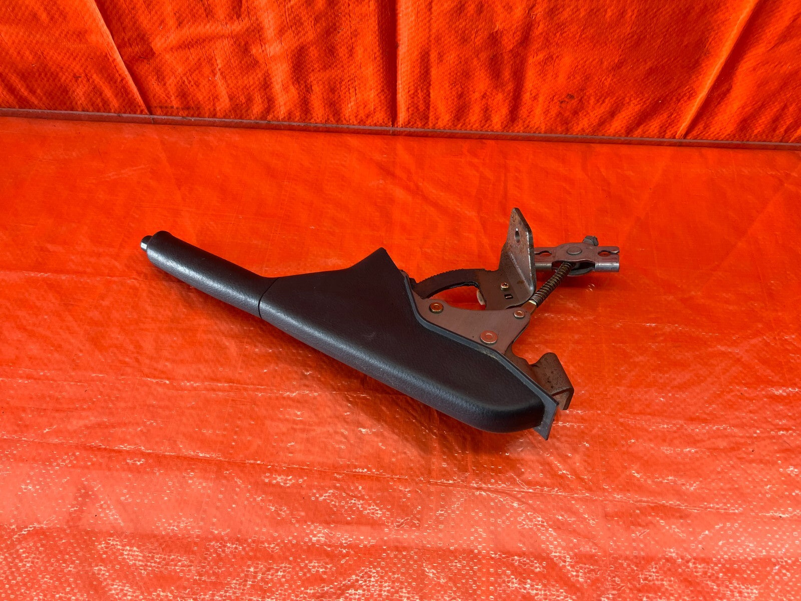 99 01 HONDA CR V CRV   EMERGENCY E PARKING BRAKE GRAB HANDLE   OEM FACTORY #1216