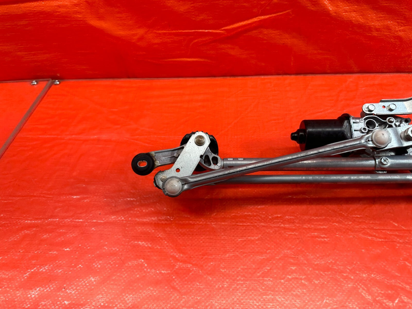 14 20 INFINITI Q50 Q60   WINDSHIELD WIPER MOTOR W/ LINKAGE   OEM FACTORY #1859