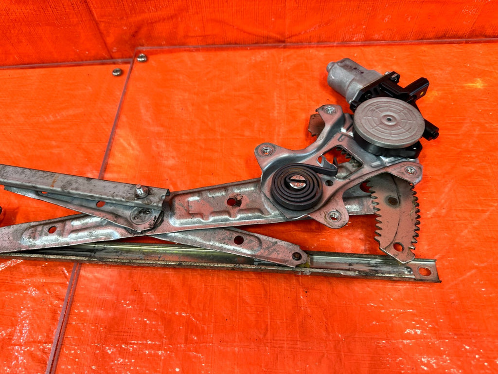 12 15 HONDA CIVIC SI 2D COUPE   DRIVER LEFT   WINDOW REGULATOR W/ MOTOR OEM 2656