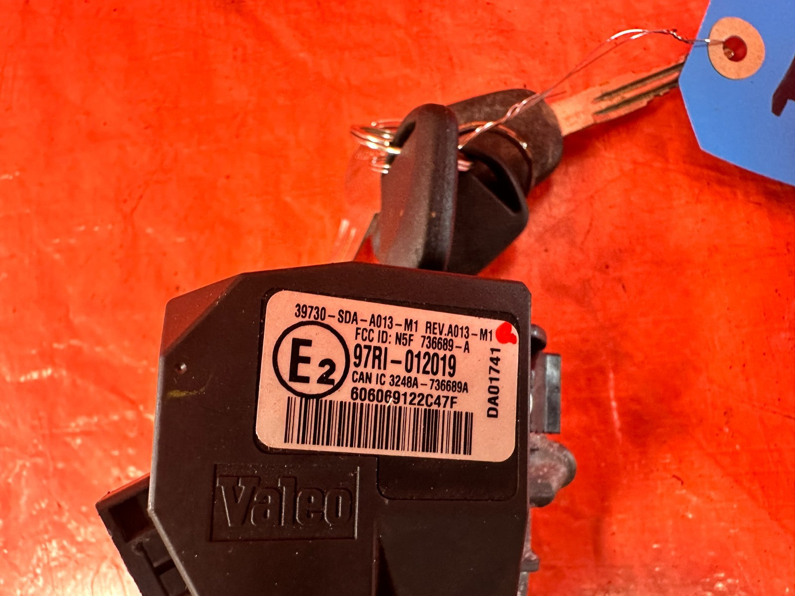 04 05 ACURA TSX   ENGINE COMPUTER ECU W/ MATCHING IGNITION SWITCH OEM #3046