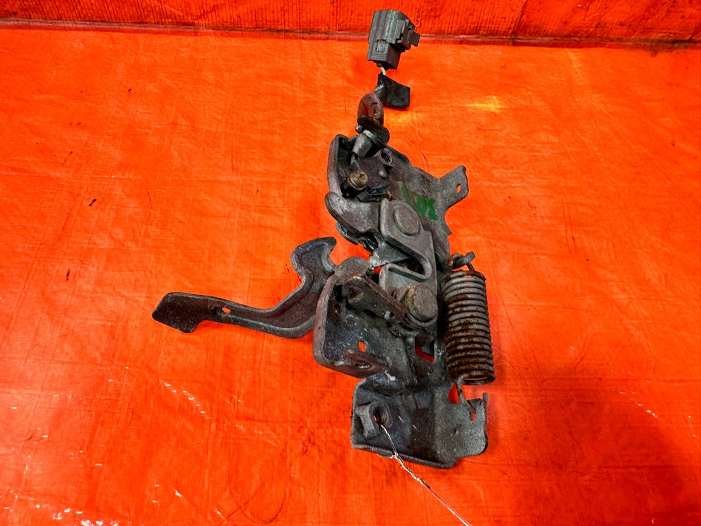 04 11 MAZDA RX8 RX 8   HOOD LATCH LOCKING MECHANISM LOCK   OEM FACTORY #3034