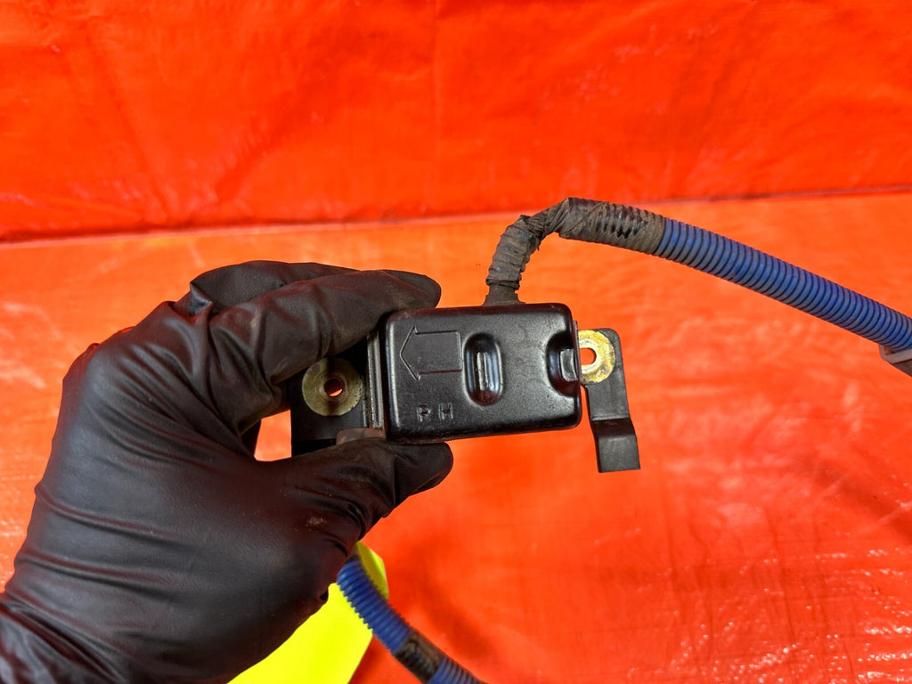 90 93 MAZDA MX 5 MIATA   PASSENGER RIGHT FRONT   SIDE  SENSOR   OEM #2678