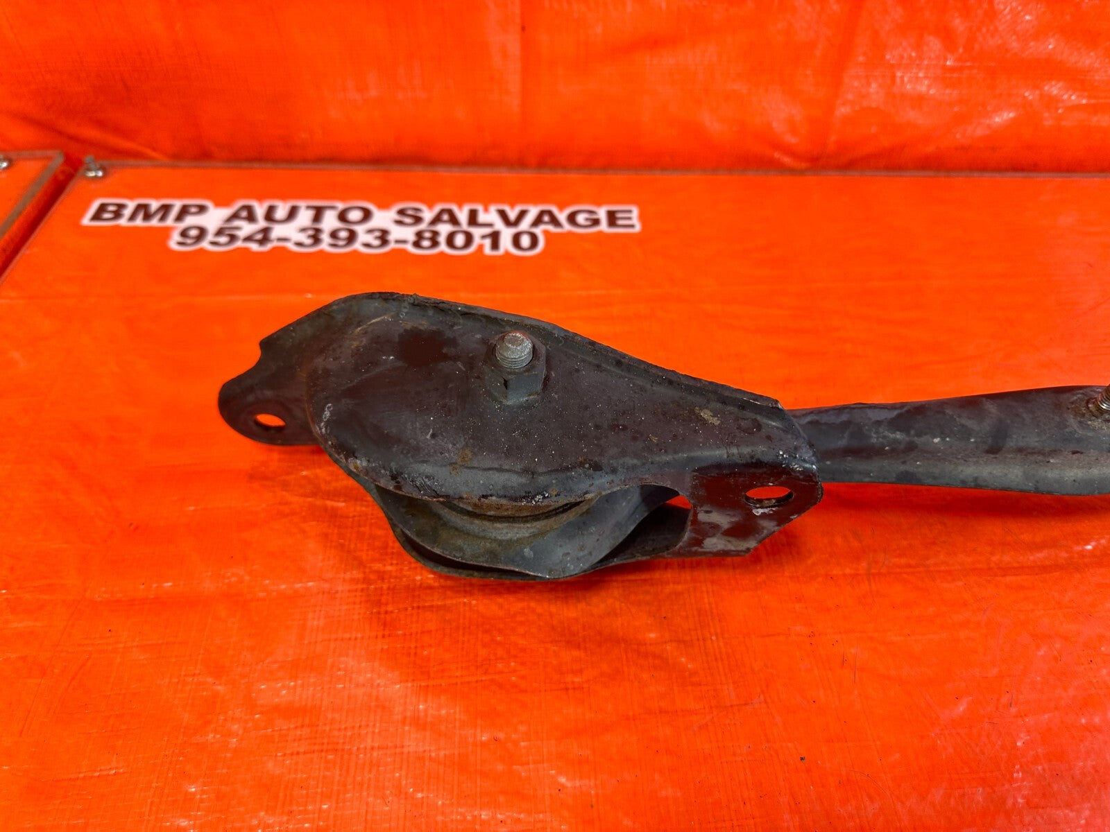 97 01 HONDA PRELUDE   PASSENGER RIGHT REAR TRAILING ARM CONTROL ARM   OEM #2598