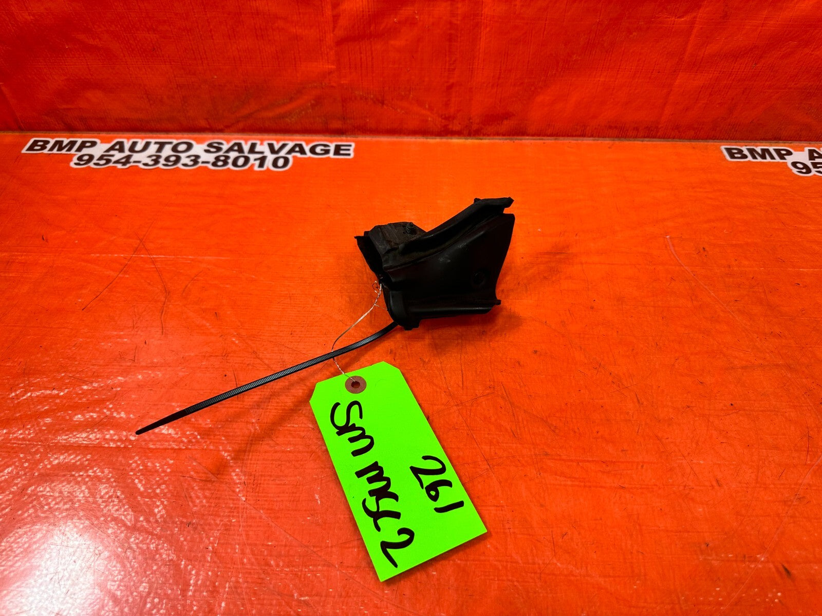 2002 02 LEXUS SC430   RIGHT CONVERTIBLE TOP TRIM   OEM FACTORY #2610