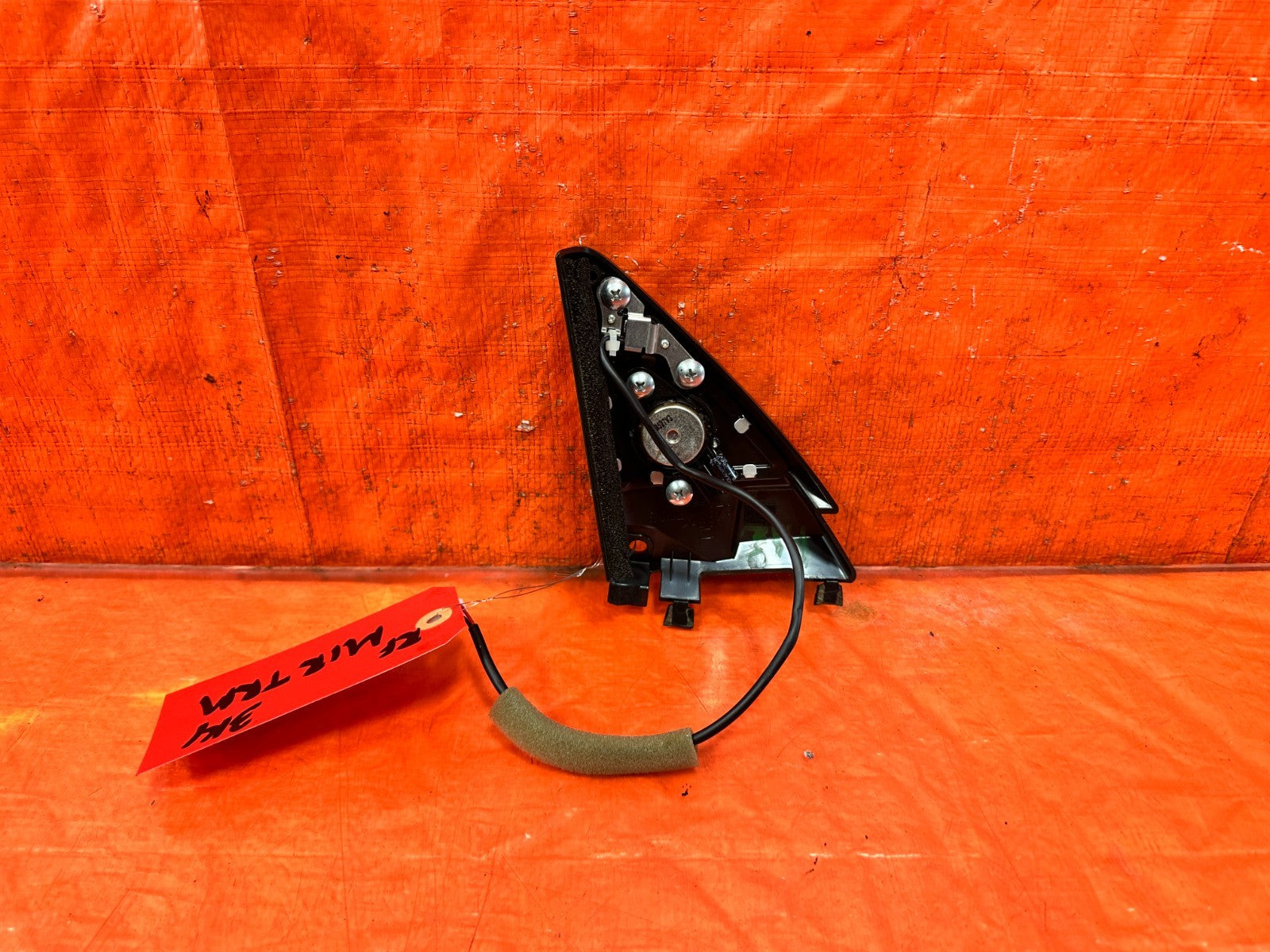 14 20 INFINITI Q50   PASSENGER RIGHT TWEETER W/ BLIND SPOT MONITOR   OEM #3142