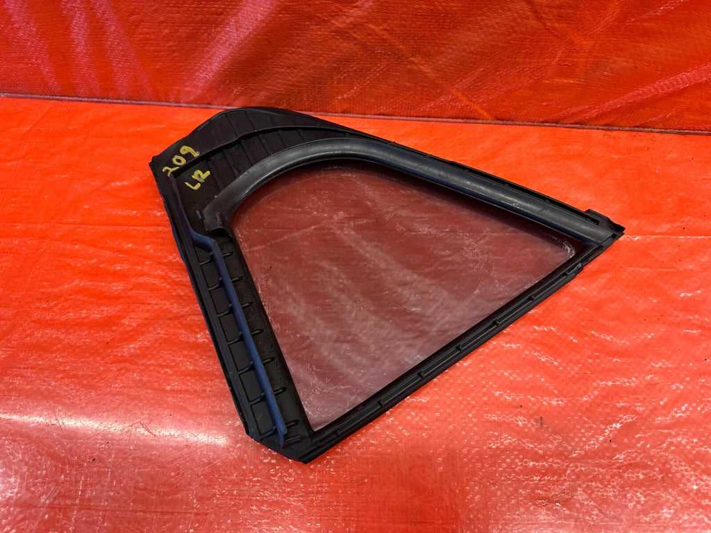 04 08 ACURA TSX   DRIVER LEFT REAR   DOOR VENT GLASS   OEM FACTORY #2098