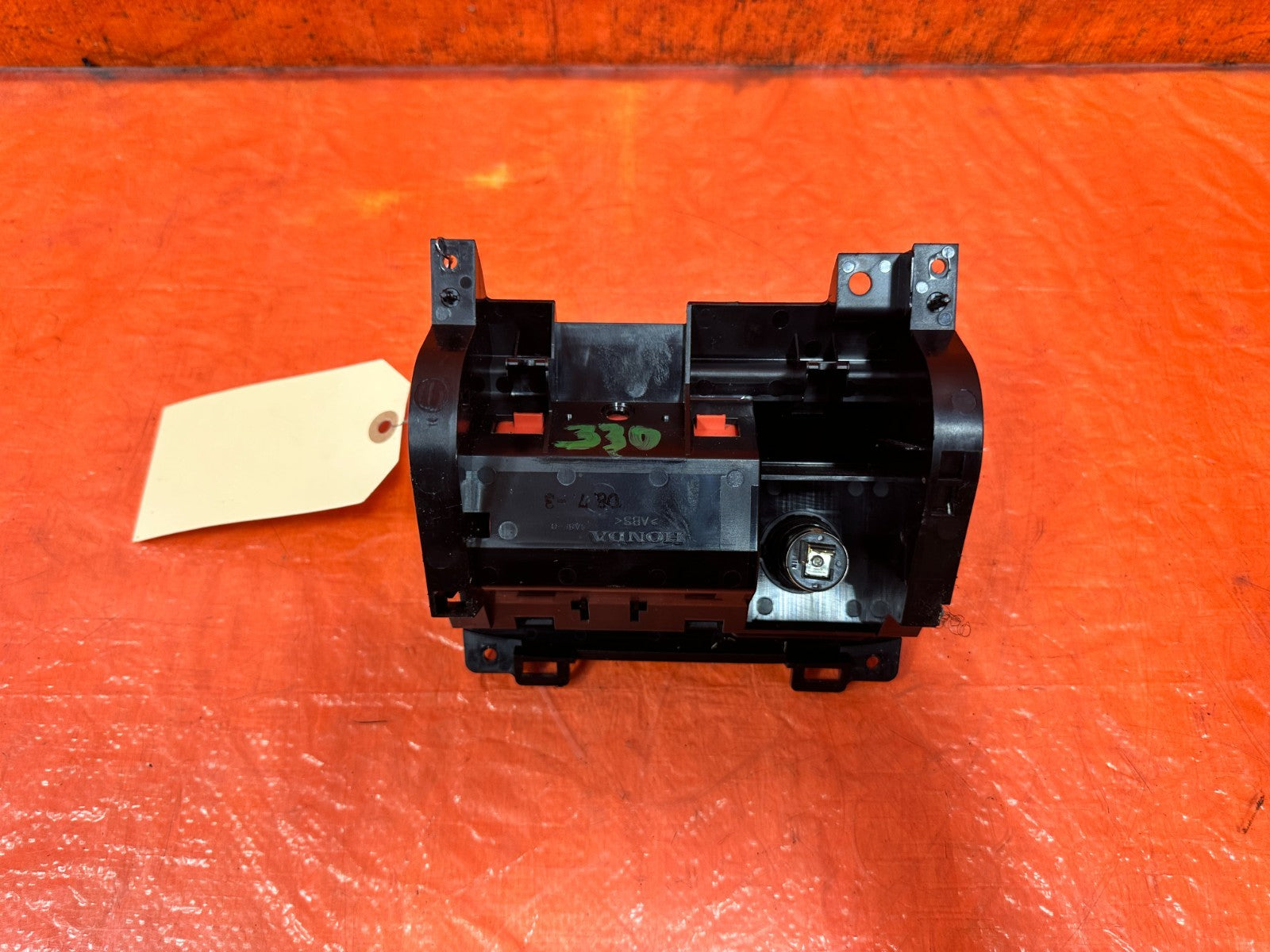 04 08 ACURA TSX CENTER CONSOLE 12V POWER OUTLET CIGARETTE LIGHTER OEM #3308