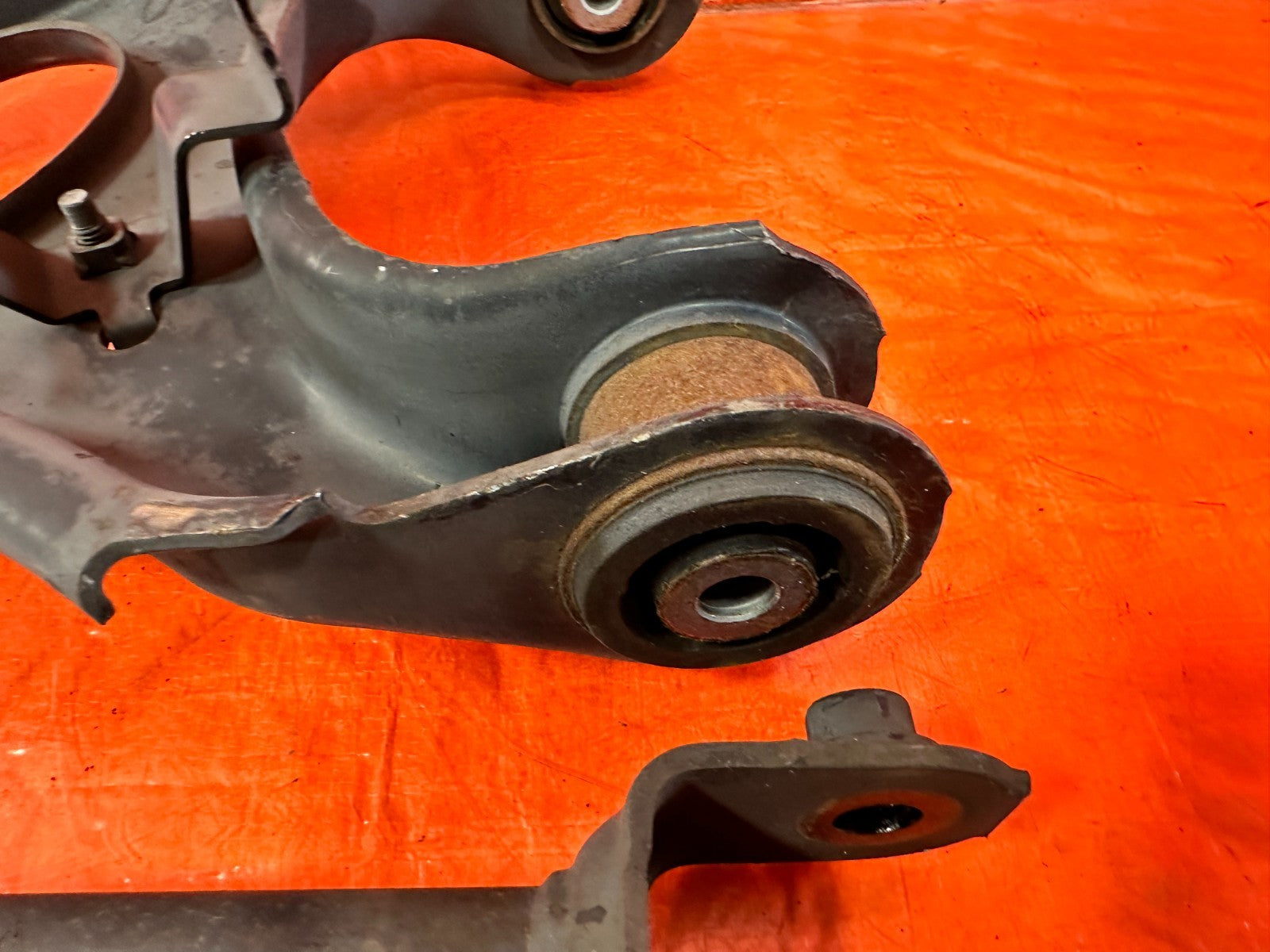 09 14 ACURA TSX   DRIVER LEFT REAR CONTROL ARMS UPPER  LOWER SET OF 3   OEM #3218