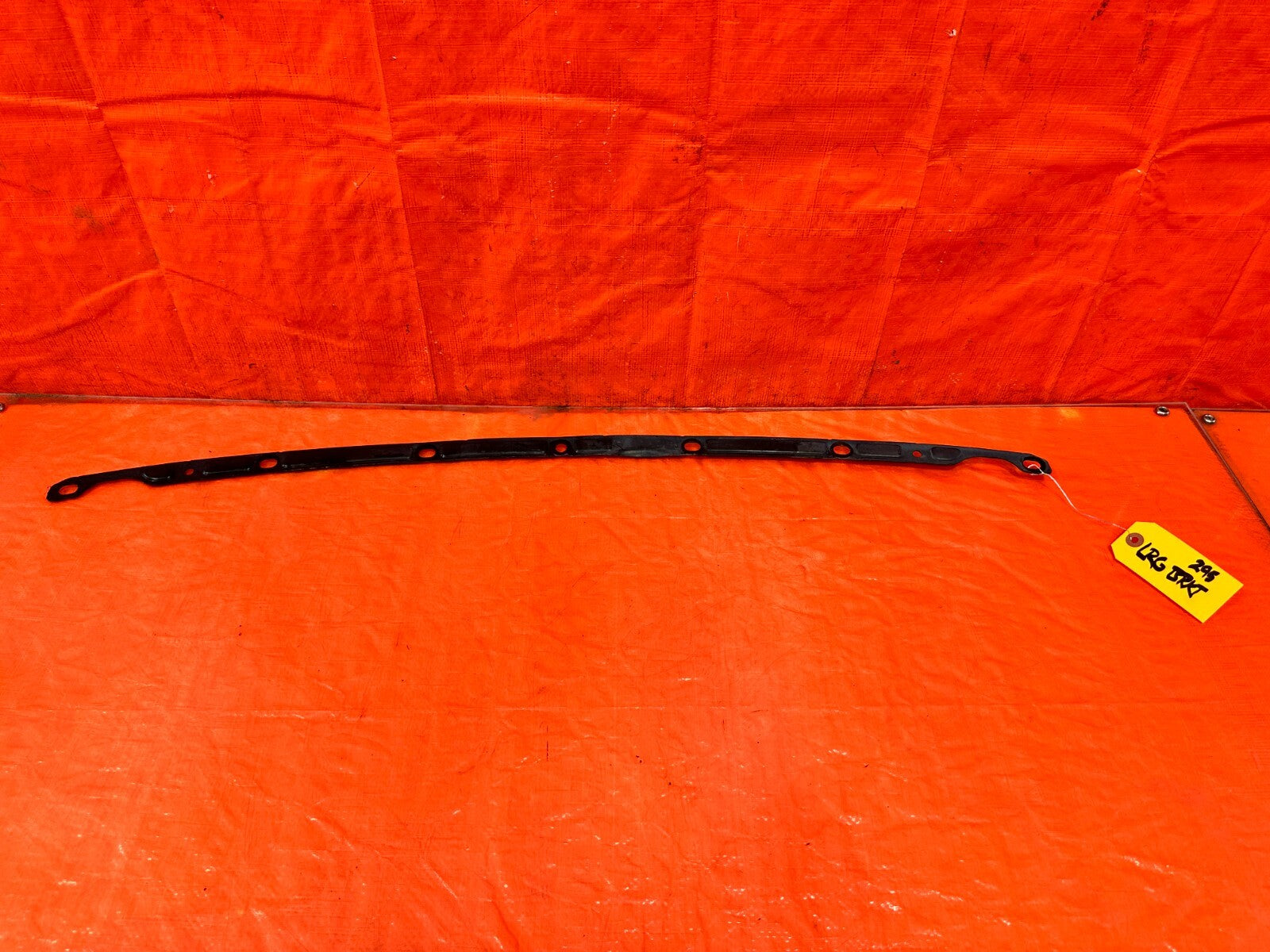 93 97 HONDA DEL SOL   FRONT BUMPER UPPER STIFFENER GASKET   OEM #2950
