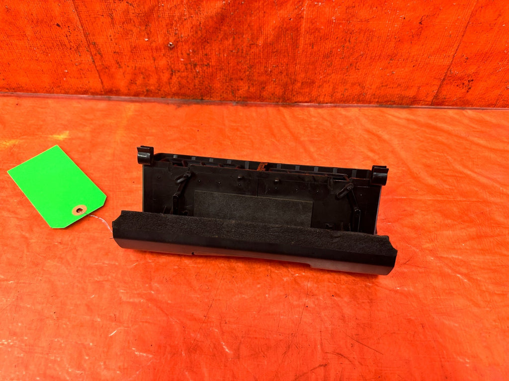 90 91 HONDA CIVIC HATCHBACK   DASHOBOARD DASH BOARD CENTER AC VENT   OEM 3172