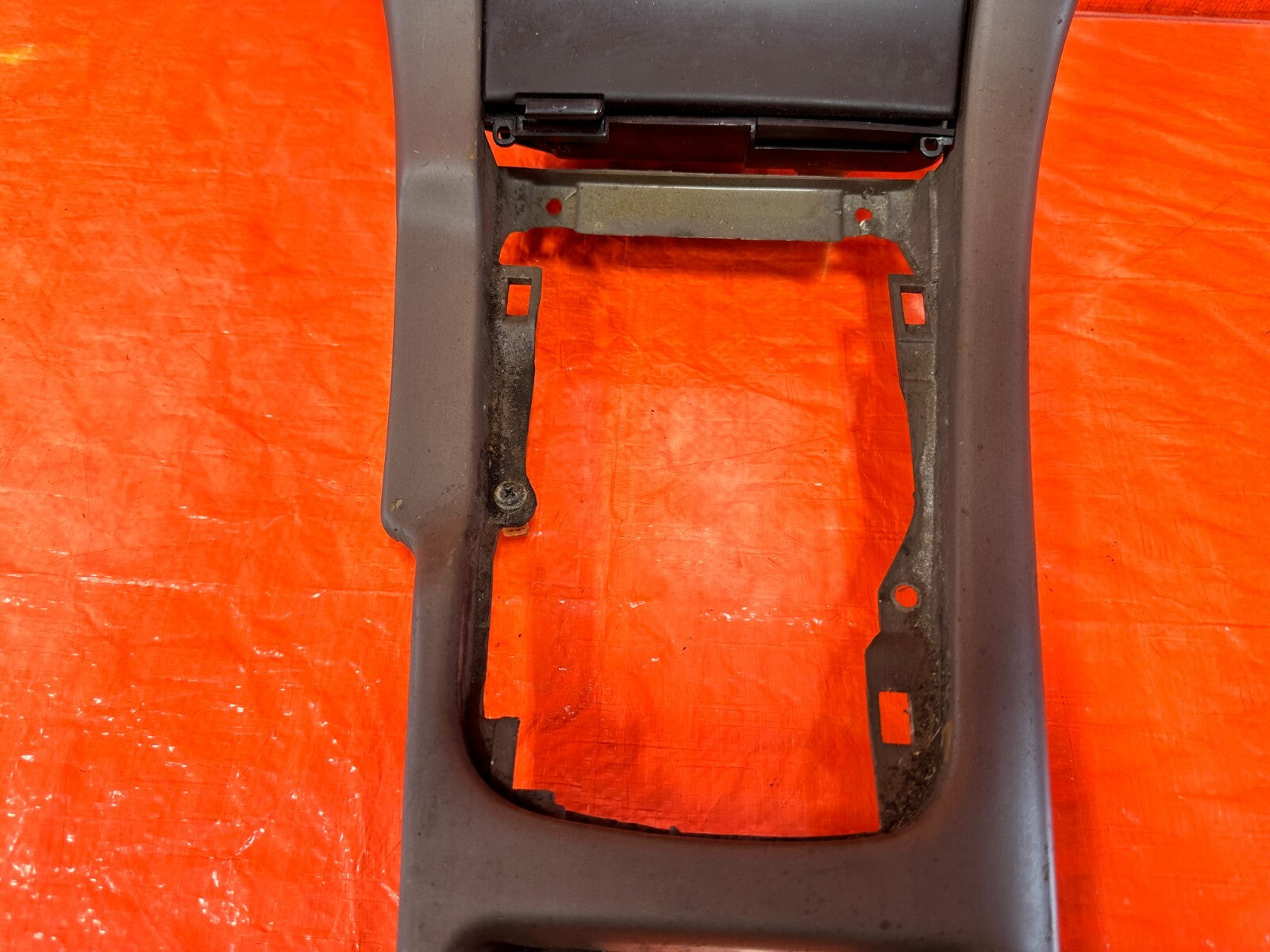 92 00 LEXUS SC300   MANUAL SHIFTER CONSOLE TRIM BEZEL   TAN COLOR   OEM #2765