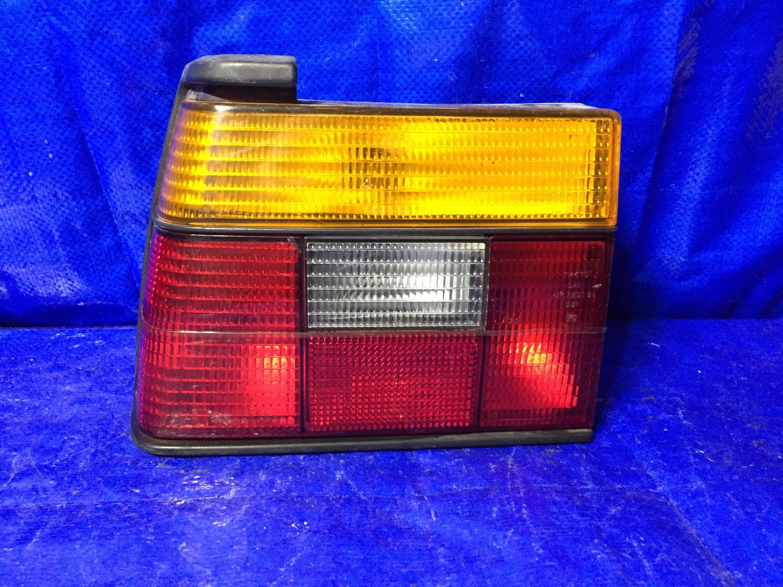 OEM 1984 1985 1986 1987 88 VOLKSWAGEN JETTA DRIVER LEFT TAIL LIGHT 1659451120