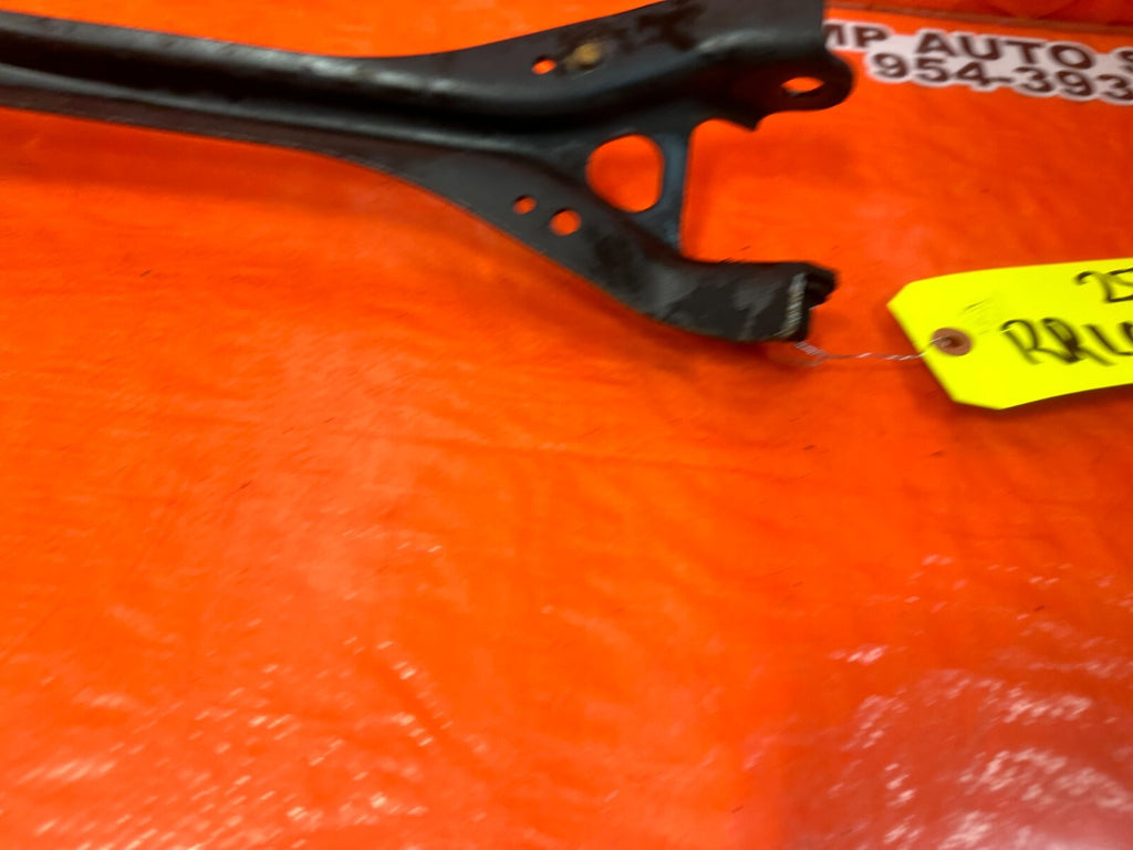 97 01 HONDA PRELUDE   PASSENGER RIGHT REAR TRAILING ARM CONTROL ARM   OEM #25213
