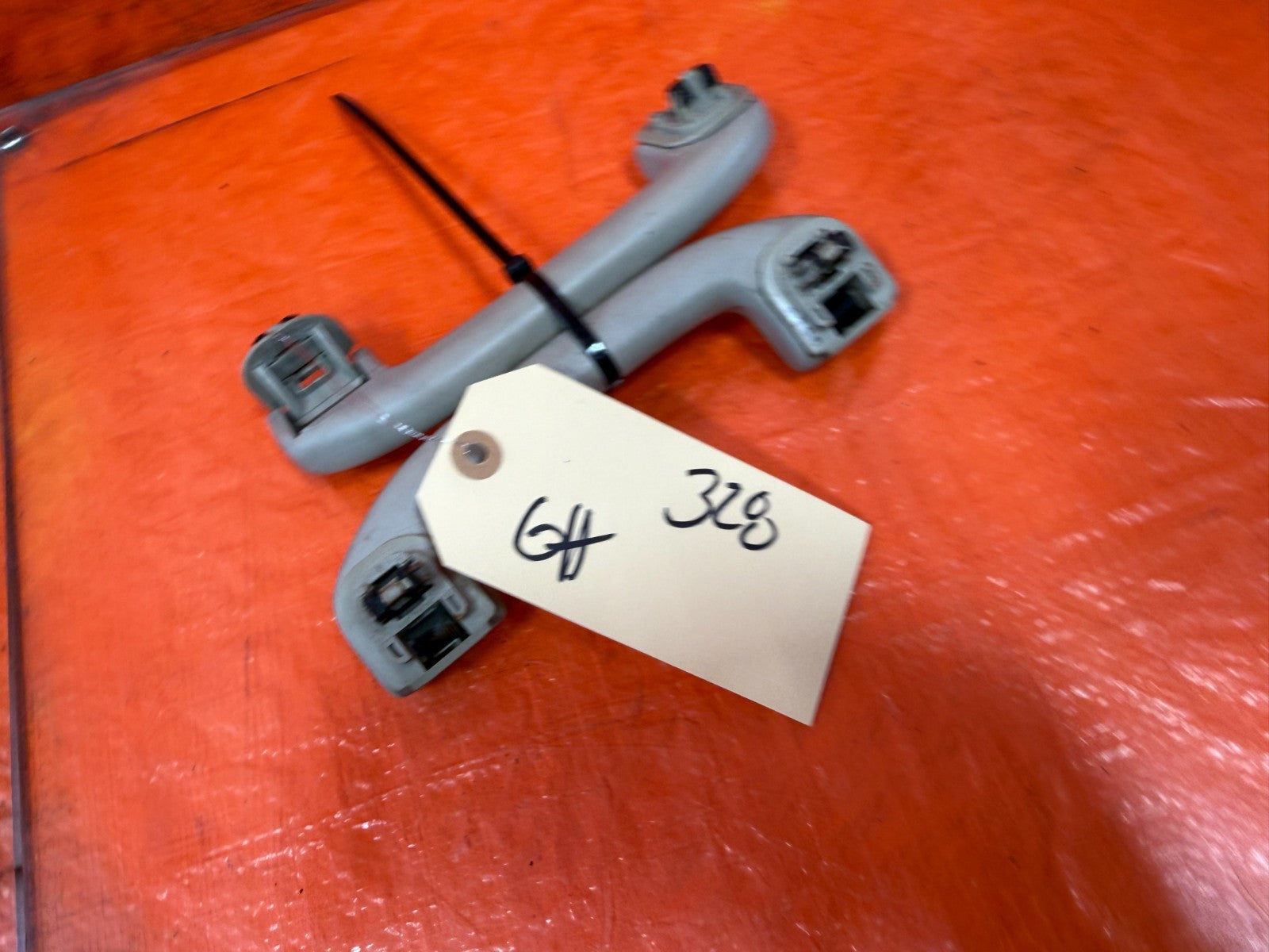 08 15 INFINITI G37 Q60 COUPE   INTERIOR GRAB HANDLES   LEFT & RIGHT   OEM #3284