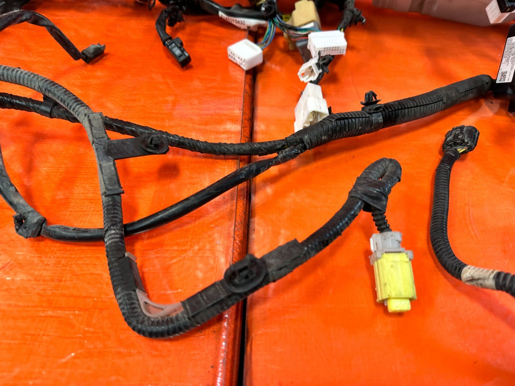 2013 13 SUBARU WRX STI WAGON   EJ257   INTERIOR CHASSIS BULK HARNESS   OEM #28313