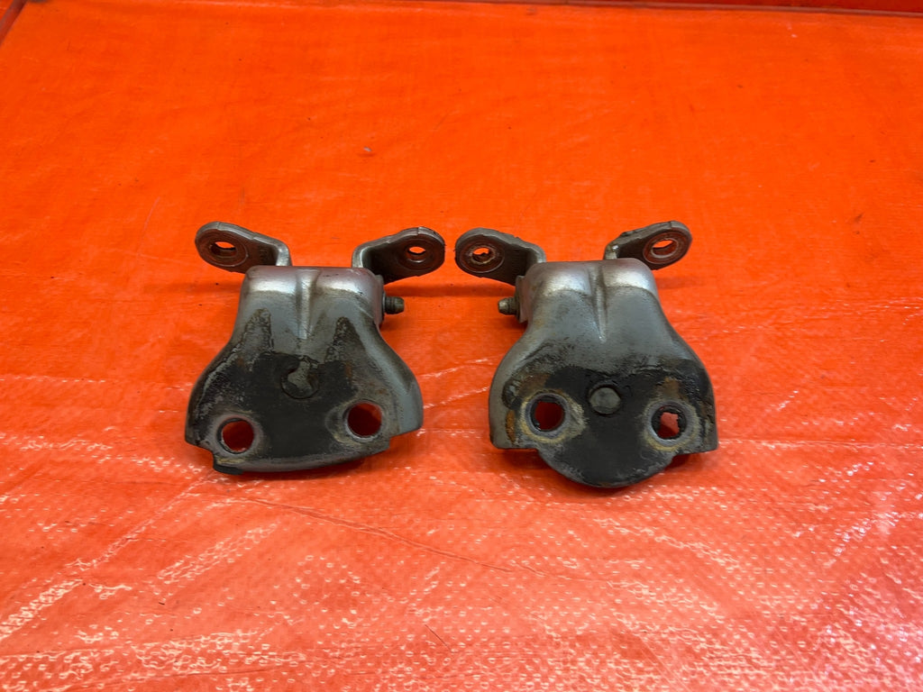 98 02 HONDA ACCORD SEDAN DRIVER LEFT REAR DOOR HINGE SET UPPER LOWER OEM #16711