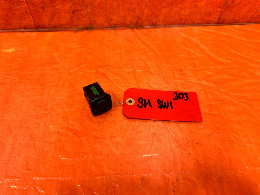 09-11 MAZDA RX8 RX-8 - HEADPHONE JACK PORT - OEM #3030