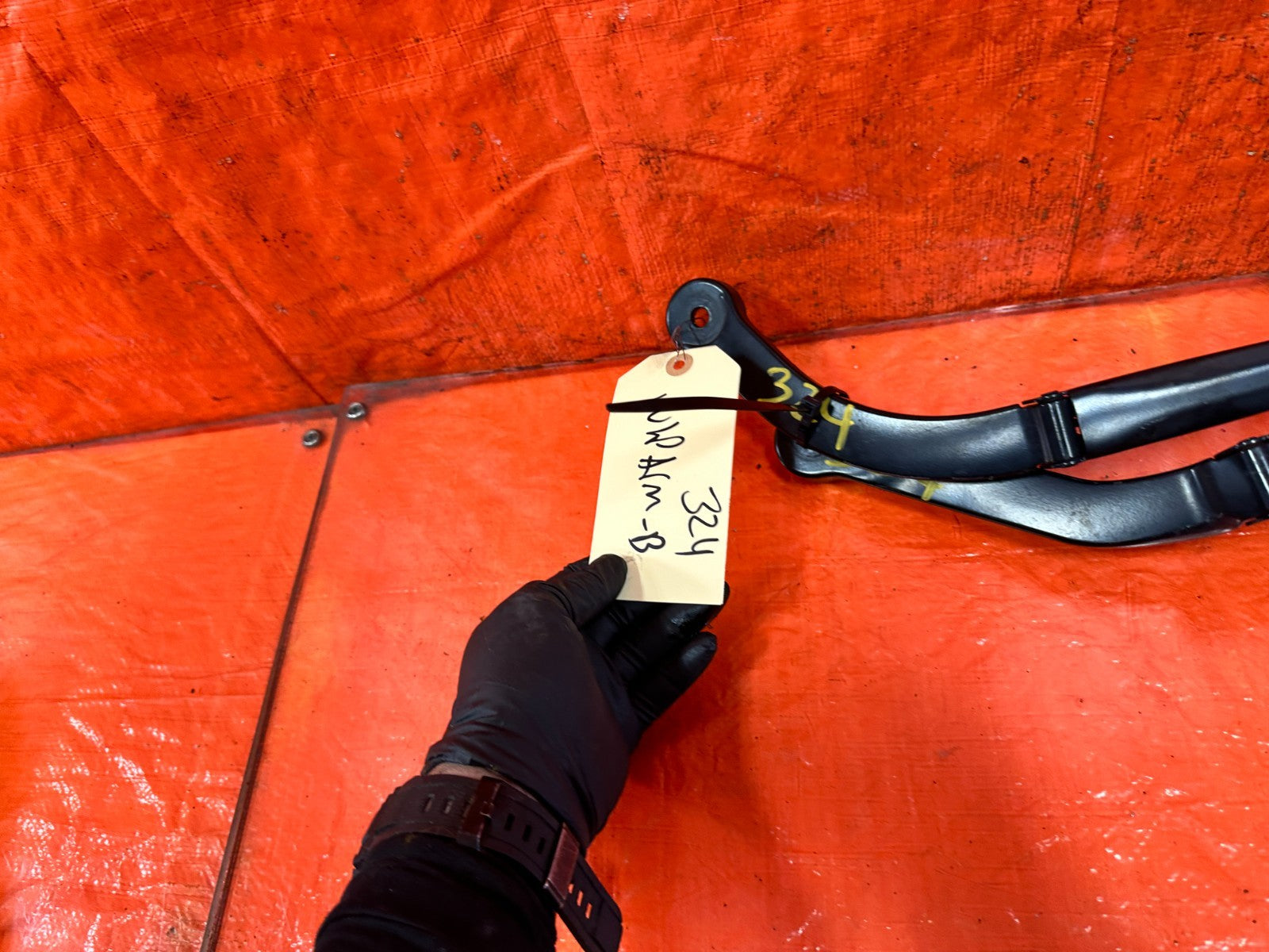 18 22 HONDA ACCORD 1.5L   LEFT & RIGHT WINDSHIELD WIPER ARMS   OEM #32410