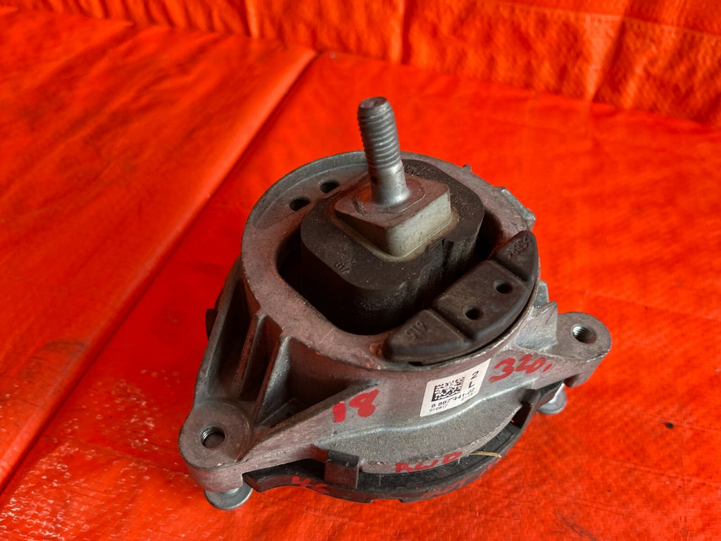 BMW 12 16 328i / 13 20 320i   RWD   2.0L ENGINE   DRIVER LEFT MOTOR MOUNT OEM 2
