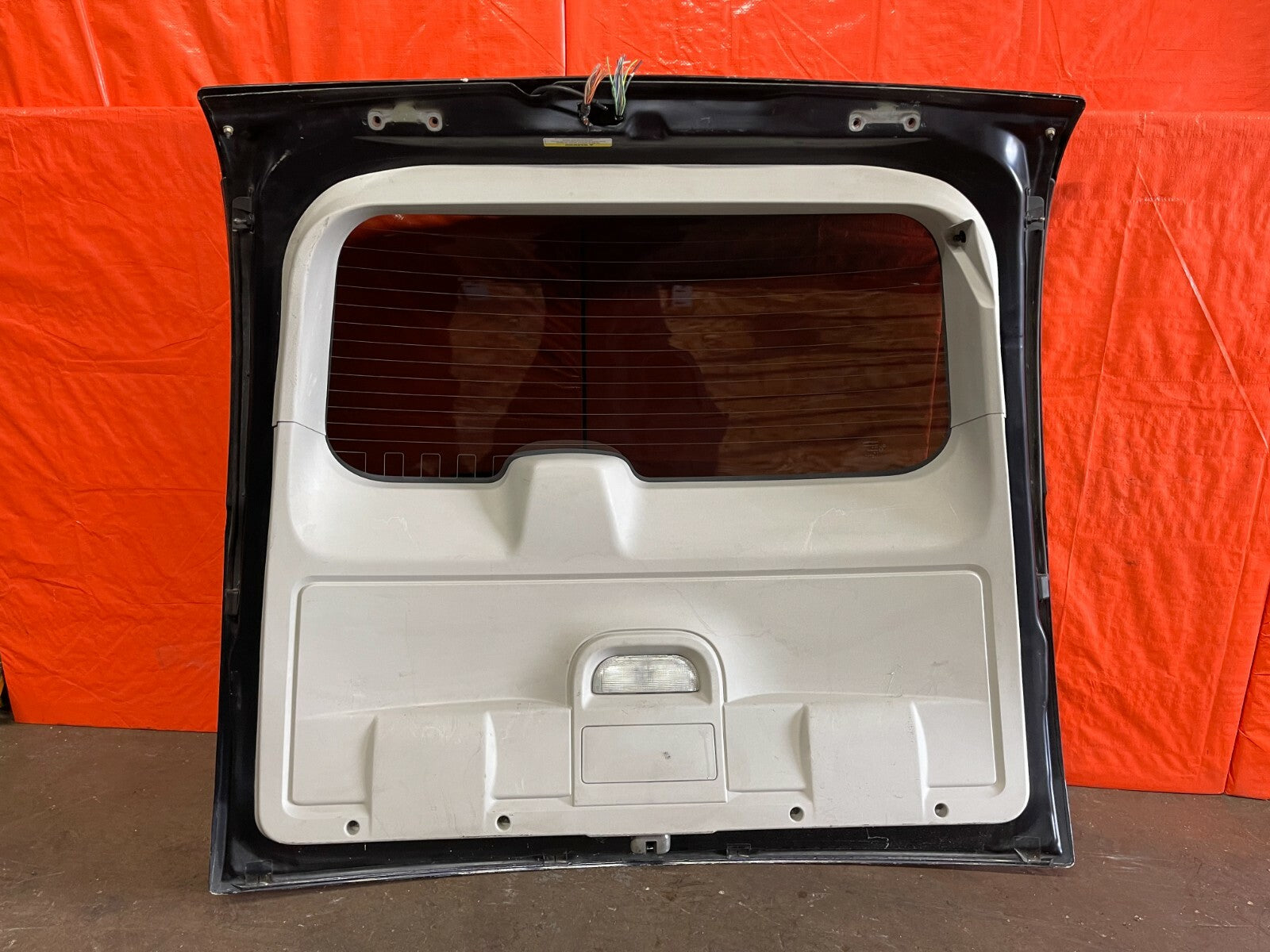 09 10 DODGE GRAND CARAVAN SXT LIFTGATE TAIL GATE COMPLETE W/ INTERNALS LIFT OEM11