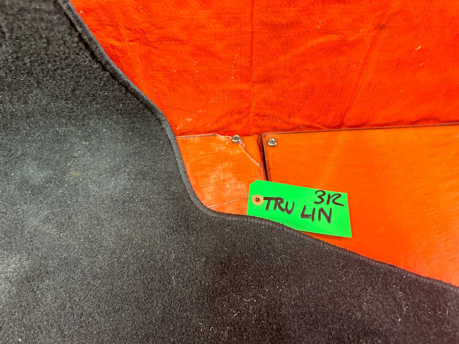 09 10 INFINITI G37 CONVERTIBLE   REAR TRUNK LINER TRIM CARPET CARGO   OEM #3121