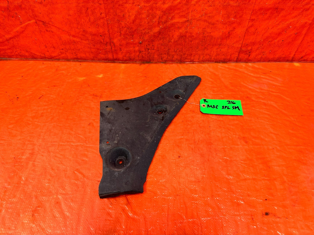 16 24 INFINITI Q50   3.0L   RIGHT SIDE   74818 1MA0A   OEM 3160