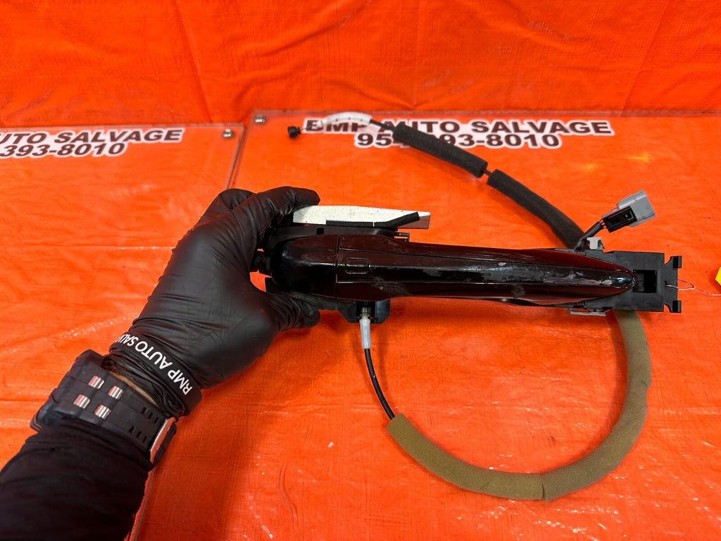 14 21 INFINITI Q50   PASSENGER RIGHT FRONT EXTERIOR DOOR HANDLE BLACK OEM #2151