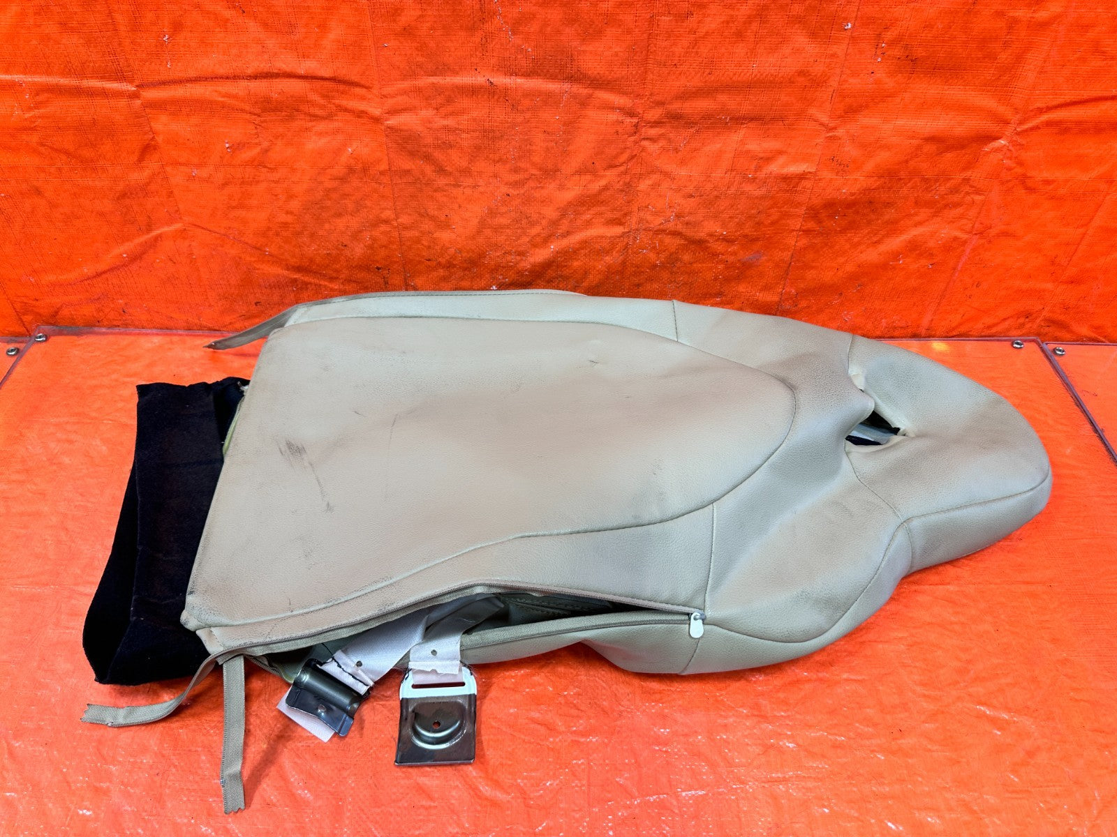 09 11 MAZDA RX8 RX 8   RIGHT FRONT UPPER SEAT SKIN WRAP TAN   OEM 3037