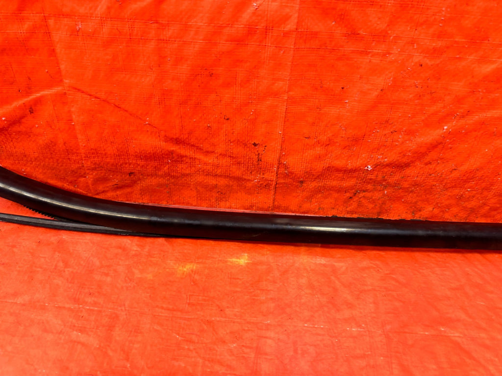 02 05 HONDA CIVIC SI EP3 HATCH DRIVER LEFT WINDSHIELD TRIM PLASTIC OEM 3063