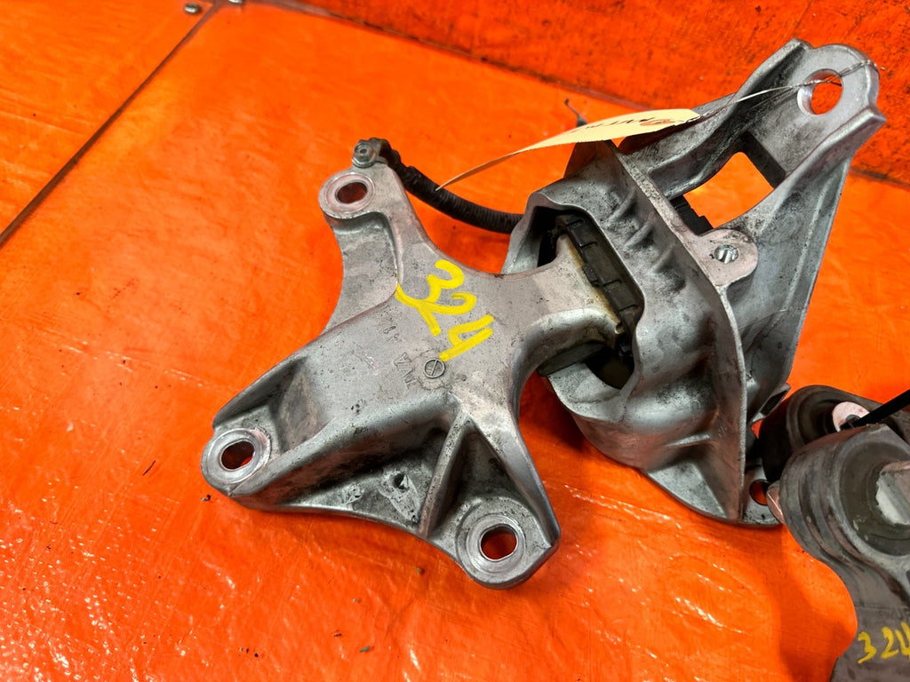 18 22 HONDA ACCORD 1.5L   GENUINE OEM FACTORY HONDA BRANE MOTOR MOUNTS 3 PC #3247