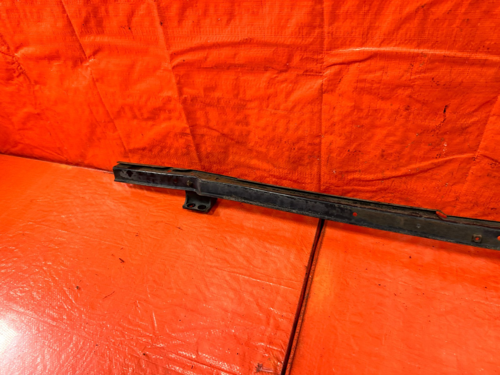 90 91 HONDA CIVIC HATCHBACK   REAR BUMPER BRACKET BRACE SUPPORT BEAM   OEM 3176