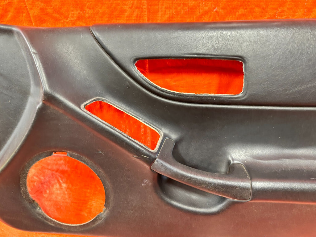 93 97 HONDA DEL SOL   LEFT AND RIGHT DOOR PANELS   ALL BLACK   OEM #29521