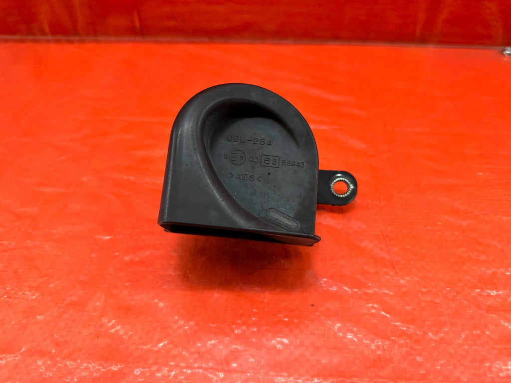04 09 HONDA S2000   LOW NOTE HORN   OEM FACTORY #1975