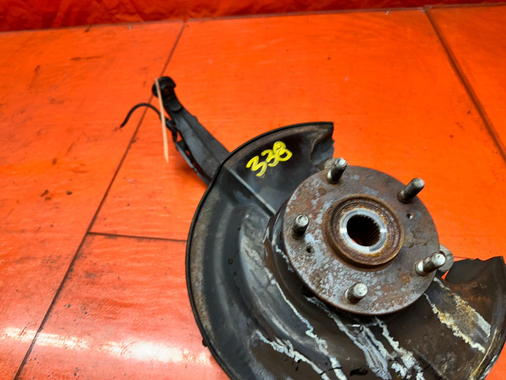 04-05 ACURA TSX 2.4L FRONT RIGHT PASSENGER SPINDLE KNUCKLE HUB OEM #3389