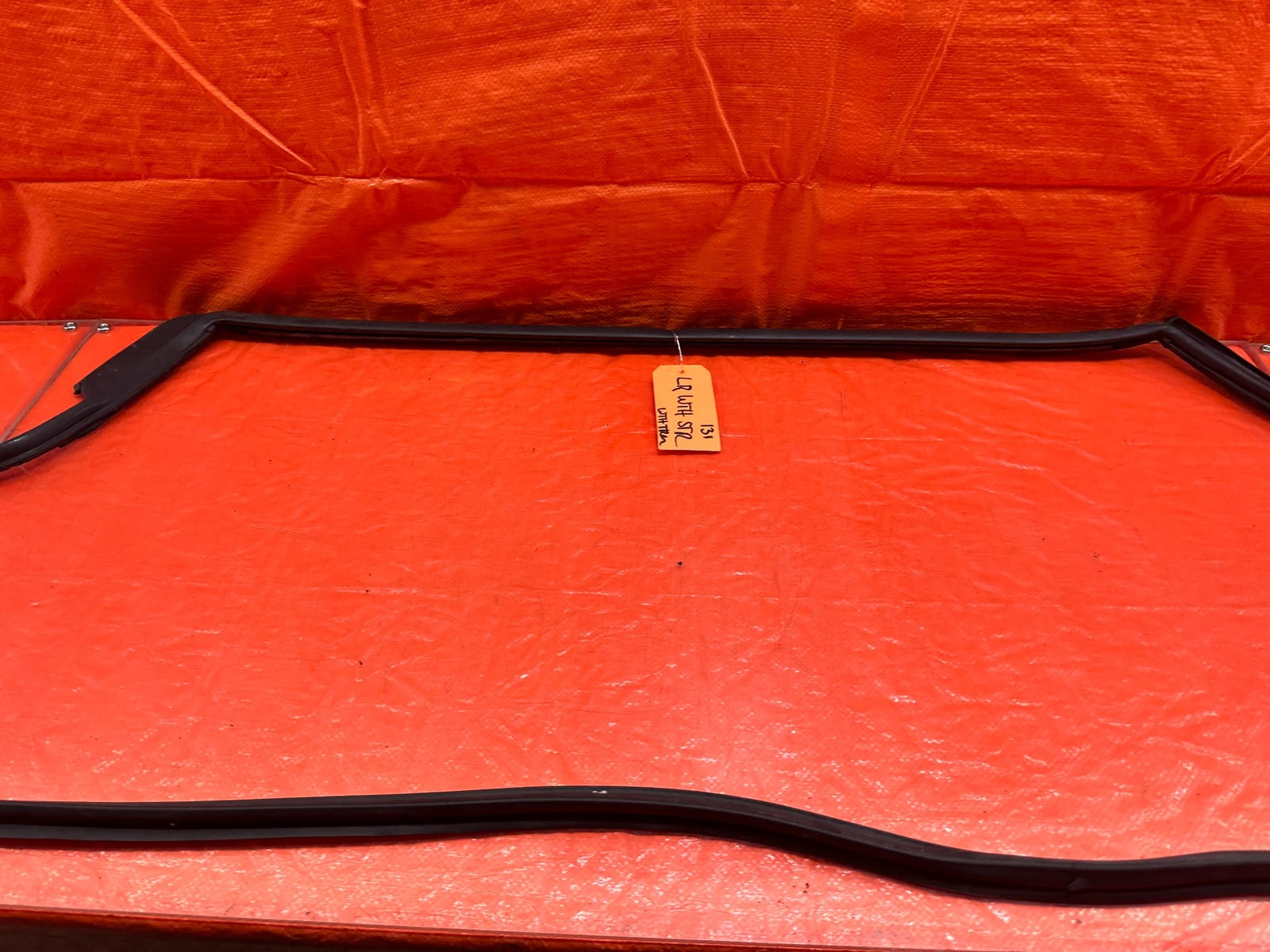 14 20 INFINITI Q50   DRIVER LEFT REAR DOOR   WEATHER STRIP TRIM SEAL GASKET #1317