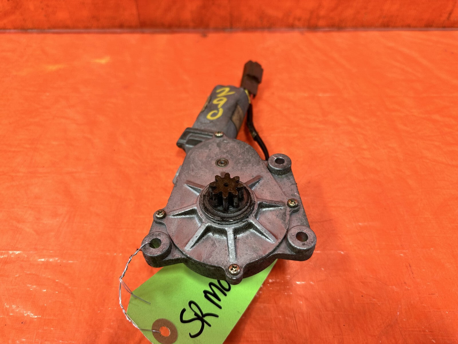00 09 HONDA S2000   LEFT AND RIGHT SOFT TOP MOTORS   OEM FACTORY #290 13