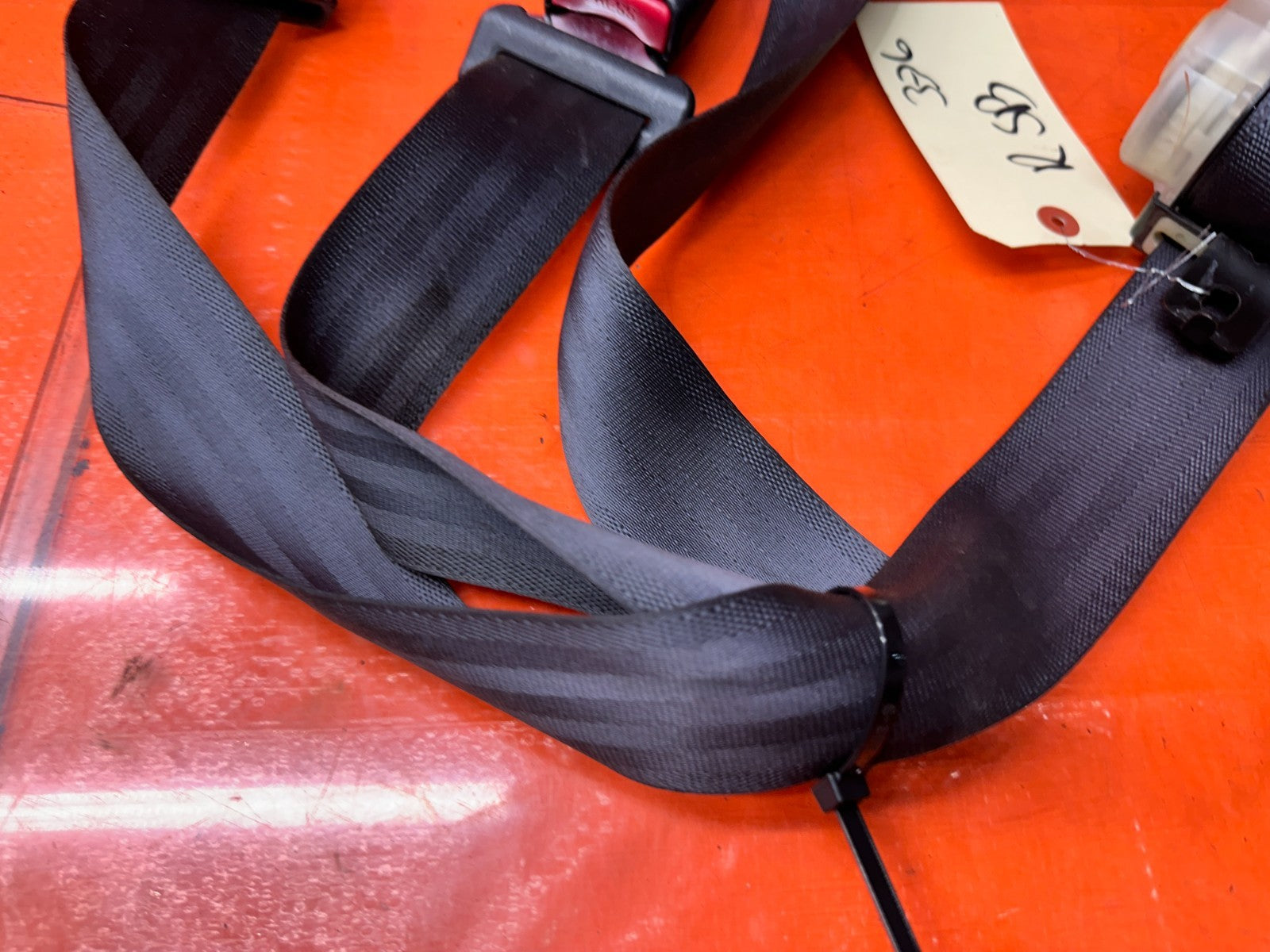 97 01 HONDA PRELUDE 2.2L LEFT RIGHT REAR SEAT BELTS BUCKLE RETRACTOR OEM #33611