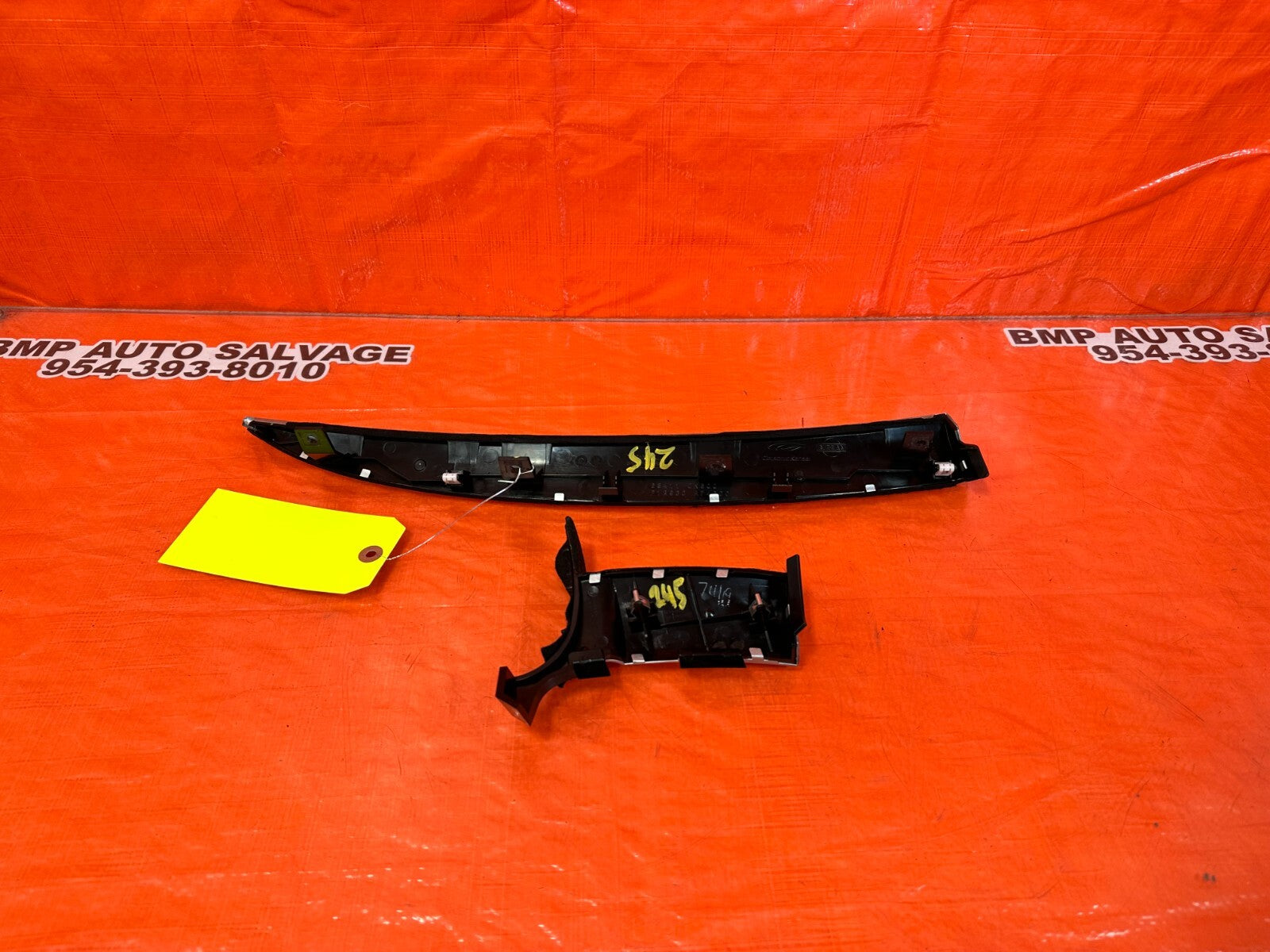 08 15 INFINITI G37 & Q60 2D COUPE   LEFT & RIGHT DASHBOARD DASH TRIM   OEM #2458