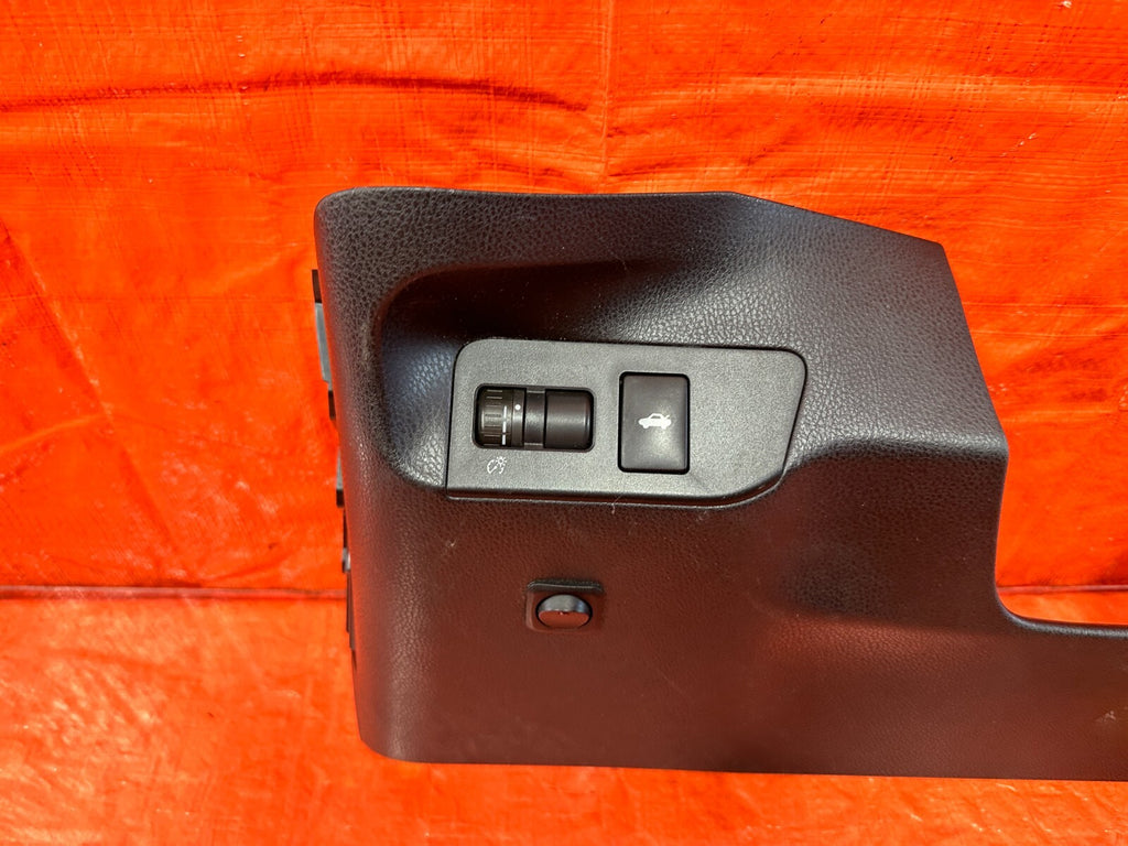 13 16 SCION FRS   KNEE TRIM UNDER STEERING COLUMN LOWER COVER   OEM #2931