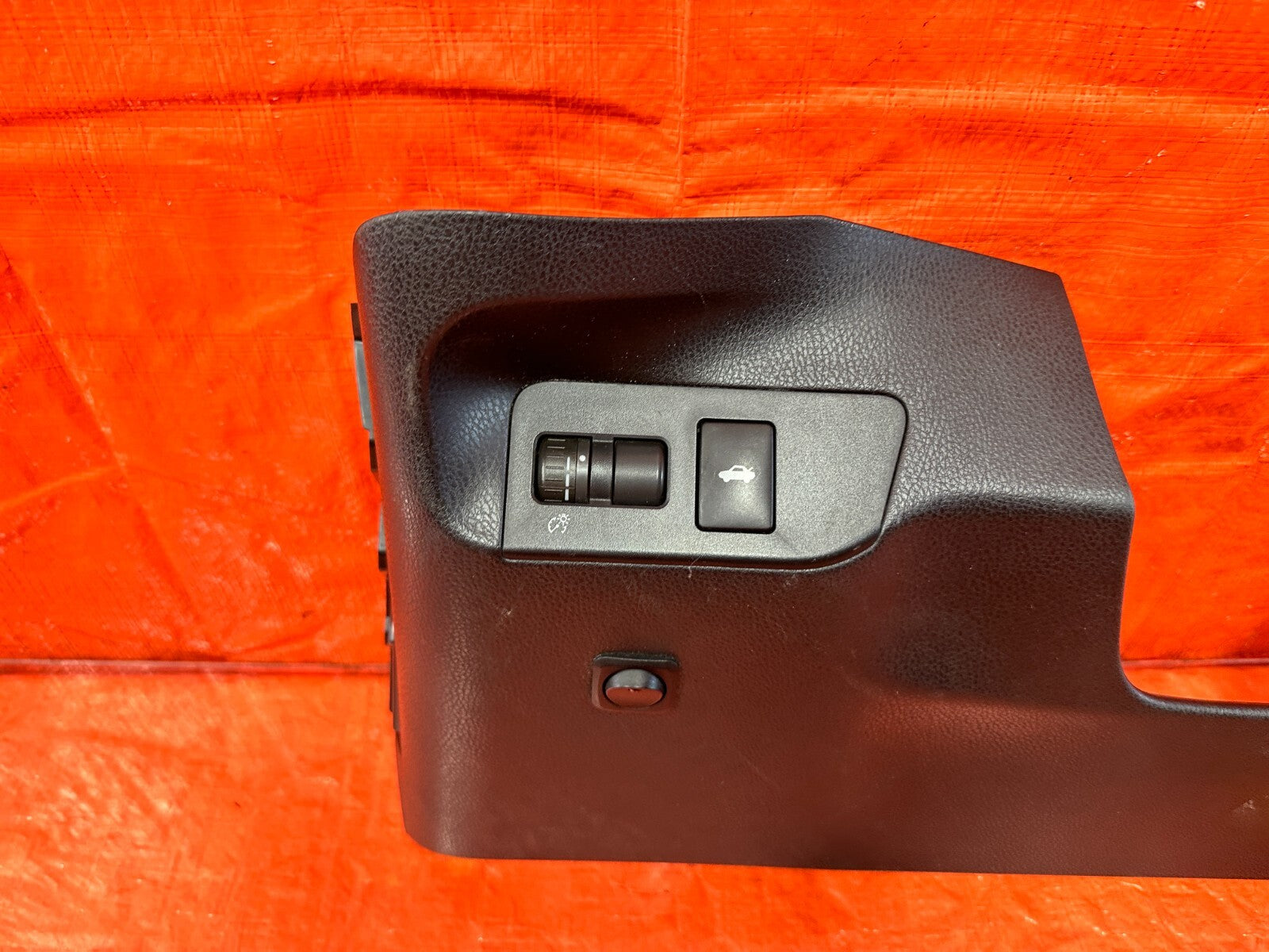 13 16 SCION FRS   KNEE TRIM UNDER STEERING COLUMN LOWER COVER   OEM #2931