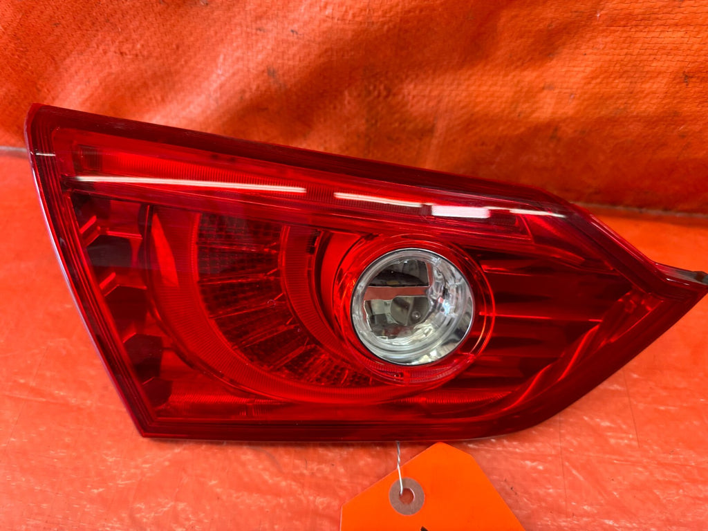 14 15 INFINITI Q50   DRIVER LEFT TRUNK MOUNTED   INNER TAIL LIGHT LAMP OEM #2424