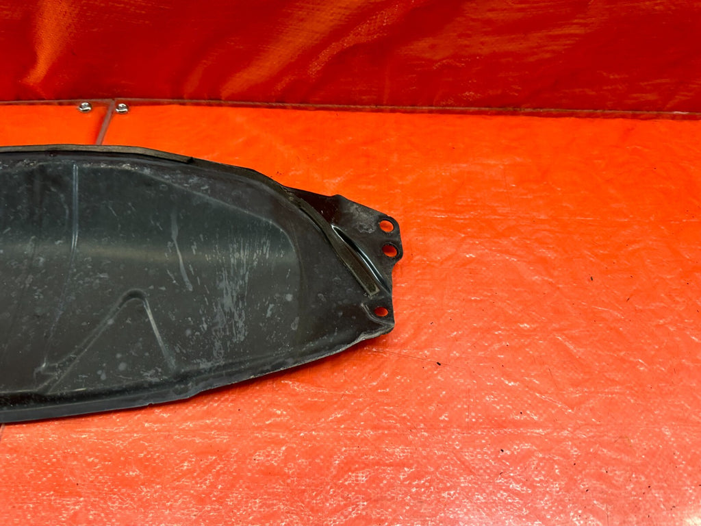 06 11 CIVIC WINDSHIELD WIPER COWL EXTENSION COVER BRACKET PLATE   OEM OE  #2032