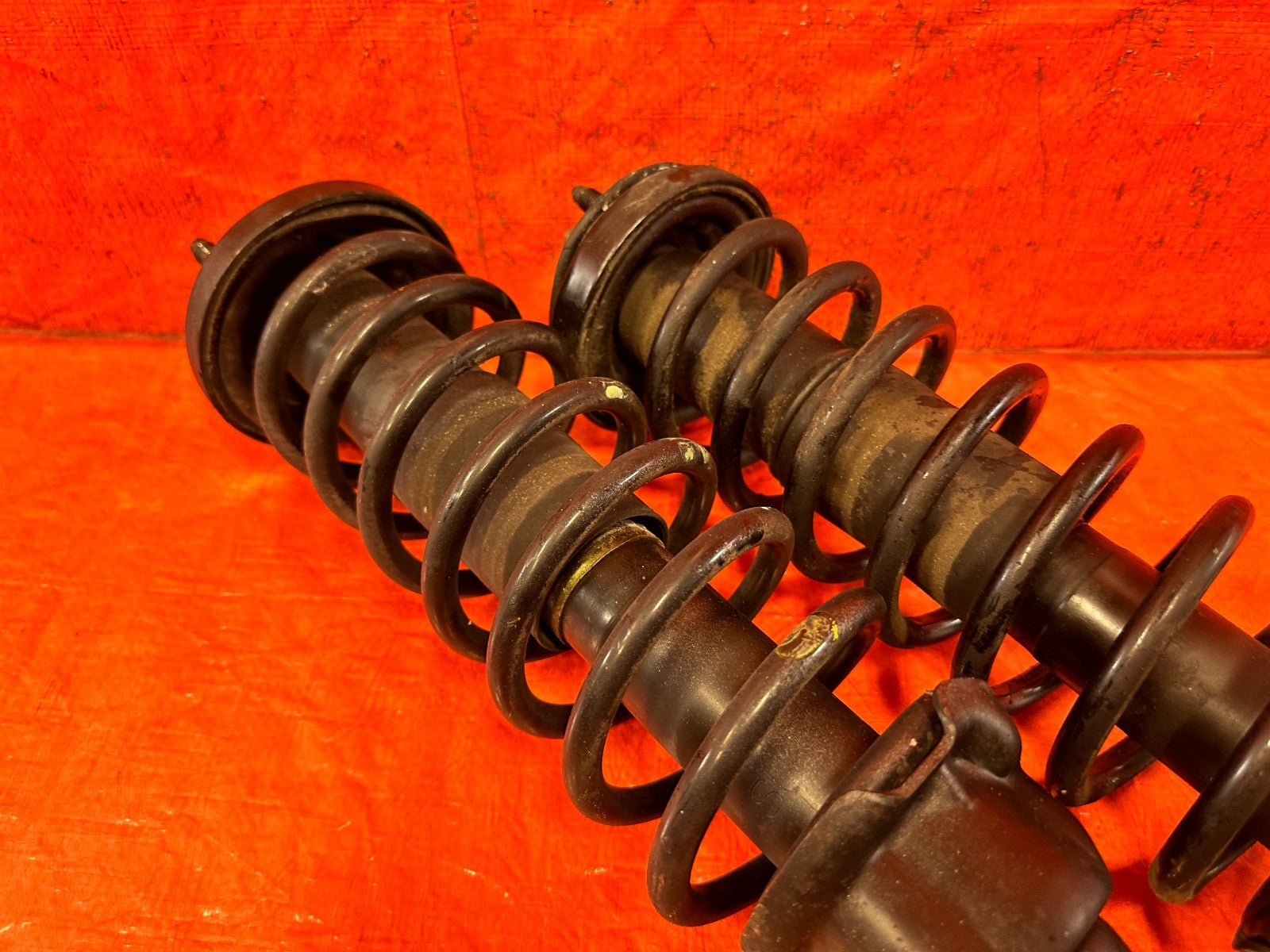 92 95 HONDA CIVIC   REAR SHOCKS & SPRINGS LEFT AND RIGHT FACTORY   OEM #3277