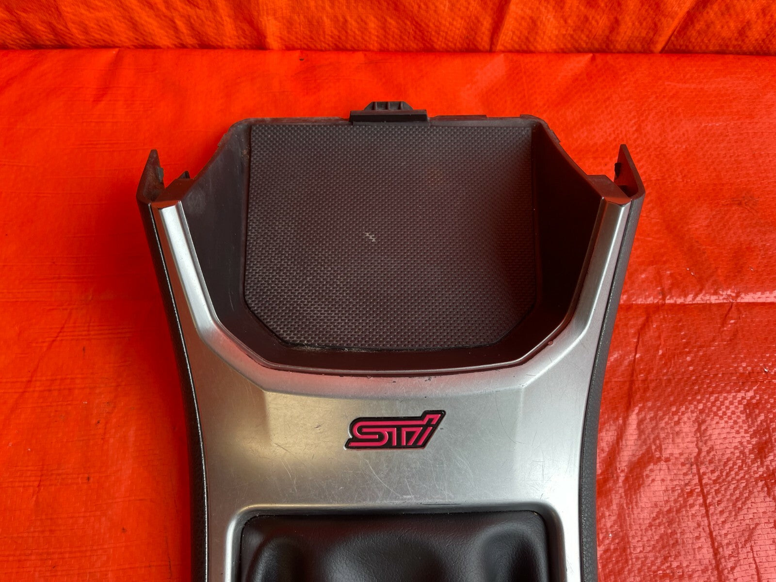 11 14 SUBARU IMPREZA WRX STi SEDAN   SHIFTER CONSOLE TRIM W/ BOOT   OEM OE #749