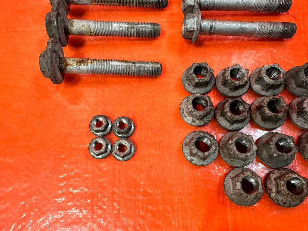08 15 INFINITI G37 & Q60 COMPLETE REAR CONTROL AR CAMBER CASTER BOLTS OEM 31110