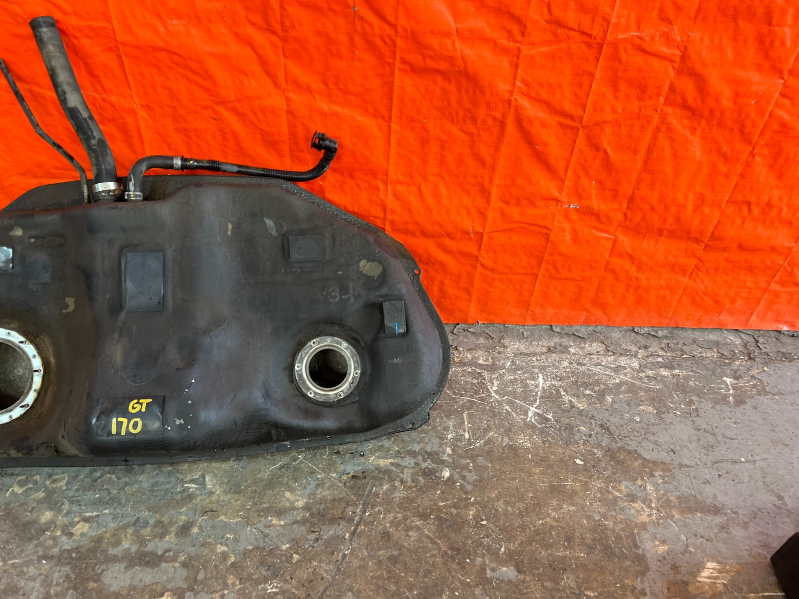 15 21 SUBARU WRX & STI   GASOLINE GAS FUEL TANK ASSEMBLY   OEM FACTORY #1704