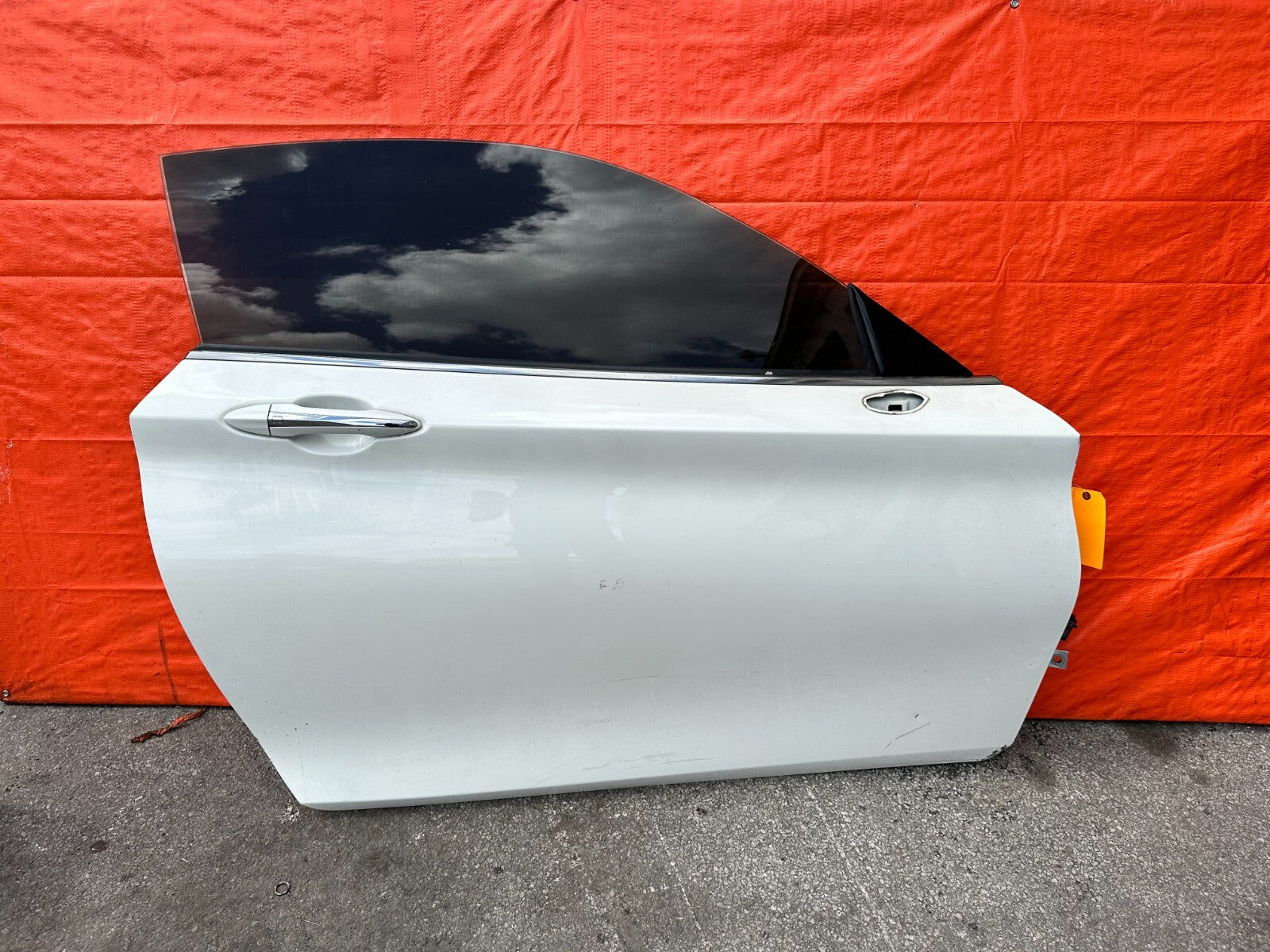 17 20 INFINITI Q60   PASSENGER RIGHT FRONT DOOR COMPLETE W/ INTERNALS   OEM 2894